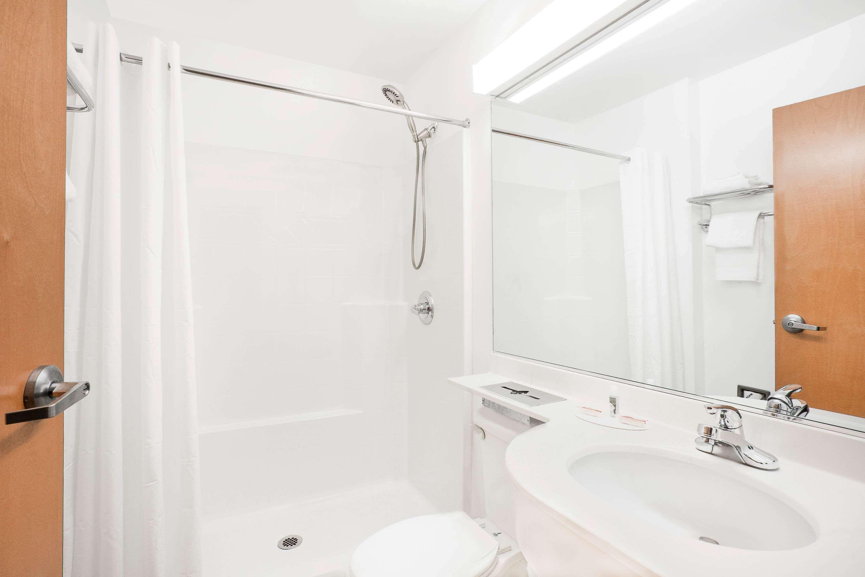 Microtel Inn & Suites Beckley East Екстериор снимка