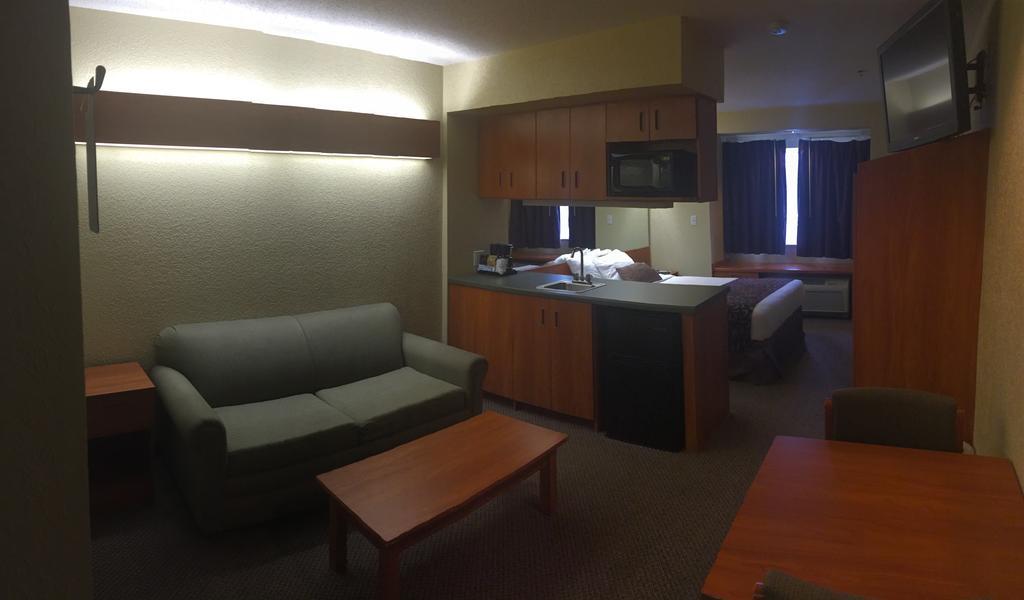 Microtel Inn & Suites Beckley East Екстериор снимка