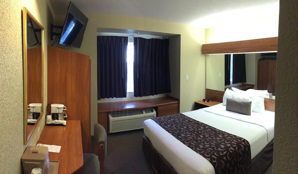 Microtel Inn & Suites Beckley East Екстериор снимка